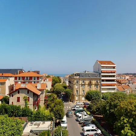 Appartement Appartement Biarritz, 4 pièces, 6 personnes - FR-1-621-17 *