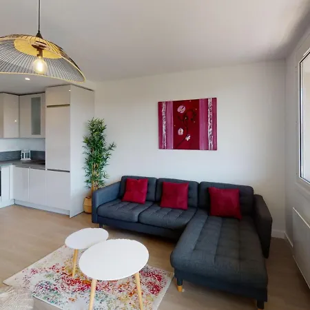 Apartment Appartement Biarritz, 4 Pieces, 6 Personnes - Fr-1-621-17 Biarritz